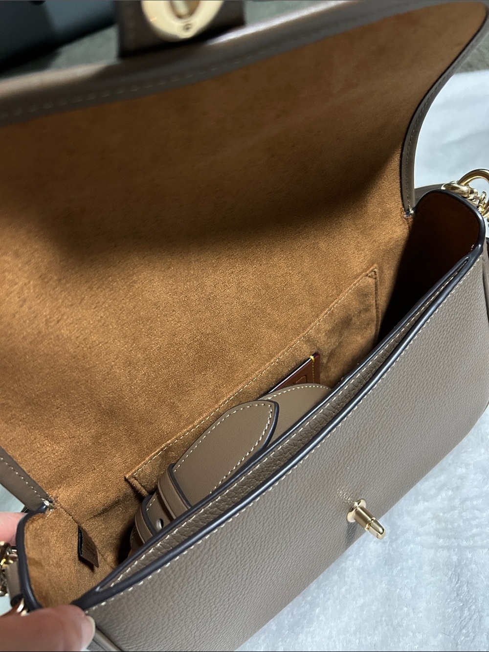 Coach Dark stone Pebble Leather Shoulder Bag with,crossbody strap Gold Hardware - Picture 2 of 3